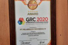 Pelindo IV Raih Penghargaan...