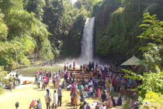 Curug Bangkong Kuningan...
