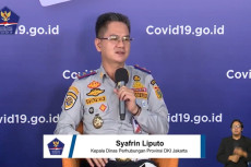 Ganjil Genap Hari Pertama,...
