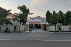 Anggota dan Pegawai...