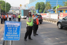 Pemkot Jakut Imbau Pengendara...