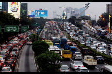 Imbas Kemacetan, Puluhan...