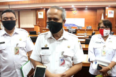 Pemkot Jakut Batasi...