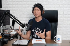 Musisi Anji Penuhi Panggilan...