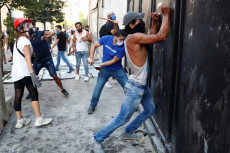 Ledakan di Beirut Jadi...