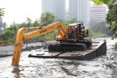 Jalur Penangkal Banjir...