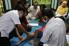 Mengupas Asa Vea, Bocah...