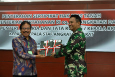 KSAD Terima Sertifikat...