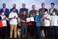 Tua-tua Keladi, Mahathir...