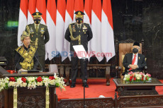 Sidang Tahunan Dikritik,...