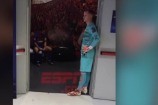 Perlakuan Bayern Muenchen...