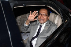Rizal Ramli Kritisi...