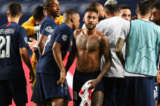 Kylian Mbappe Dukung...