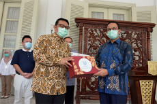 Ingin Berbagi Peran,...