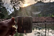 Berpetualang Menikmati...
