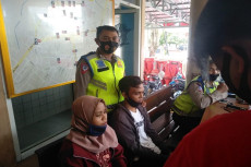 Ibu Kandung dan Pacar...