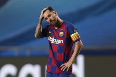 Ingin Tinggalkan Barcelona,...