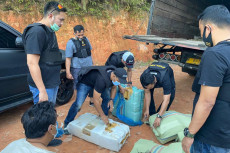 Polres Jakbar Gagalkan...