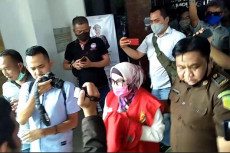 Kejaksaan Tahan Kepala...