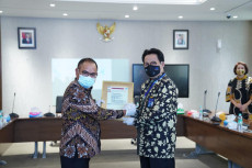 Transparan dalam Menjalankan...