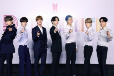 BTS Memperpanjang Rekor...