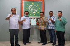 PKB Alihkan Dukungan...