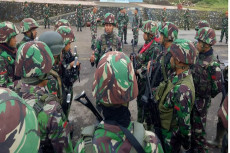 Pasukan Gabungan TNI...