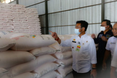 Sidak Gudang BUMN, Mentan...