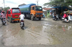 Mantan Gubernur Sumut...