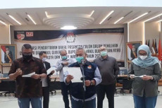 687 Bakal Pasangan Calon...