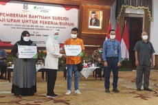 Bantuan Subsidi Upah...