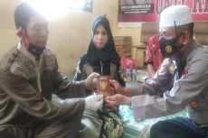 Cinta Menembus Ruang...