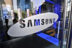 Samsung Kembali Gelar...