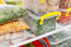 Frozen Food Jadi Pilihan...