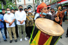 Aulia Rachman Ogah Posisi...