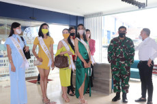 Finalis Miss Global...