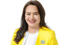 Herlina Husain Dikabarkan...