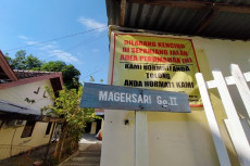 Alun-alun Rembang Bau...