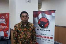 Tekan Kasus Baru Covid-19,...