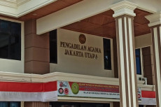 7 Hari Lockdown, Pengadilan...