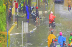 Banjir Menjadi Sorotan...