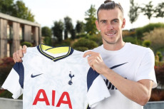 Bale Mengaku Tidak Menyesal...
