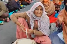 Nenek di India Masuk...