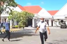 Sembuh dari Corona,...