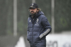 Pirlo Tegaskan Juventus...