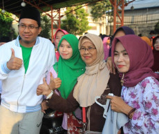 Bangkitkan Ekonomi Keluarga...