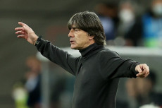 Loew Murka Jerman Tiga...