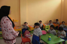 OJK Tanamkan Literasi...