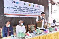 Iqbal Suhaeb Serahkan...
