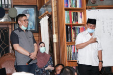 Sambutan Hangat Tokoh...